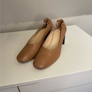 Everlane Tan Heeled Shoes